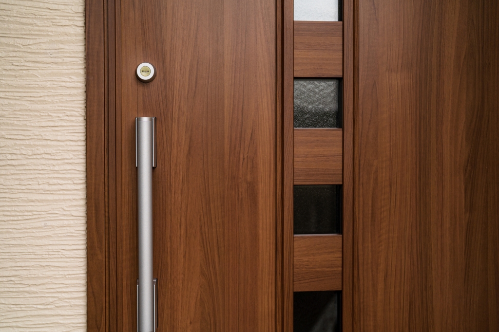 坪井ガラス商店「玄関リフォーム」